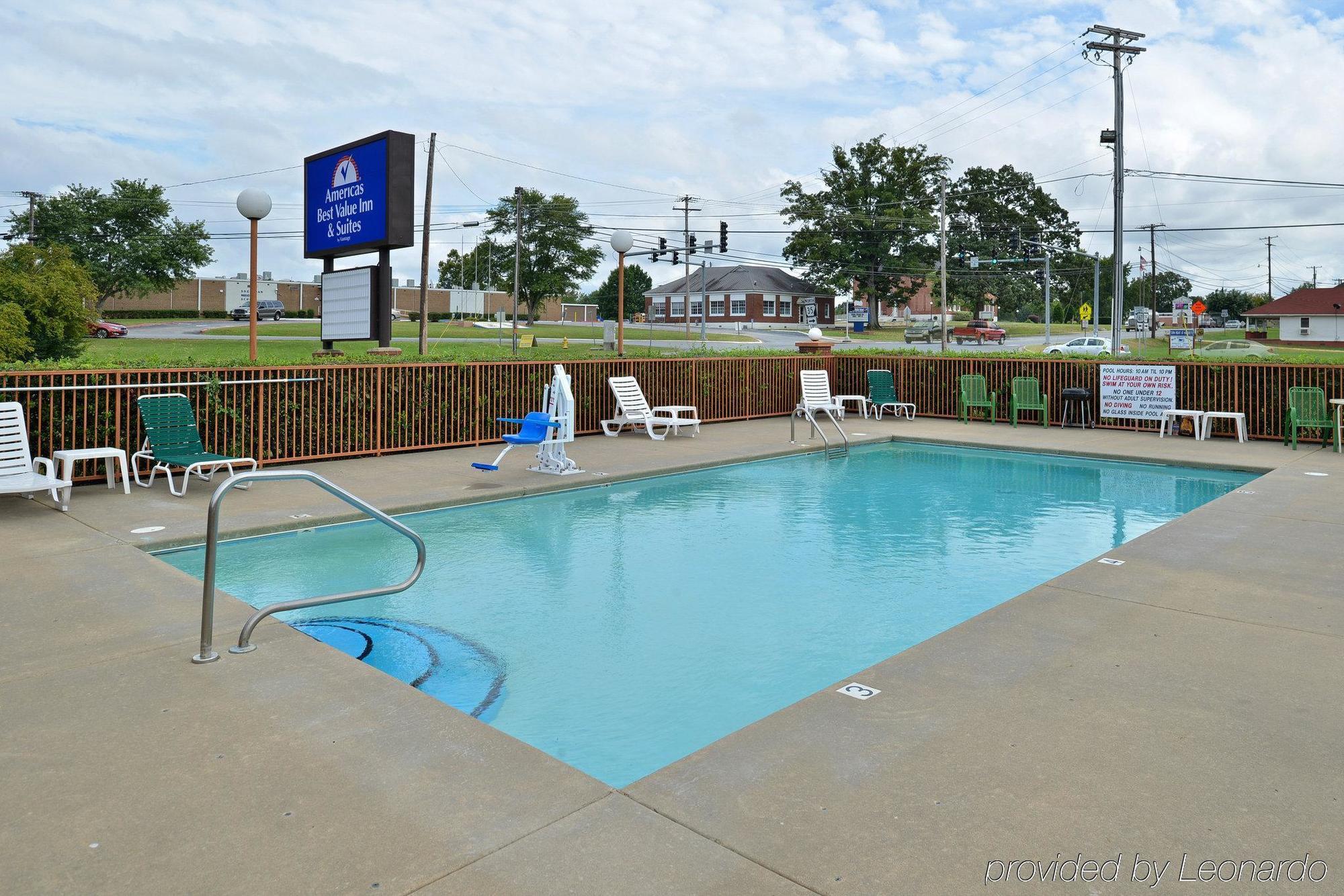 America'S Best Value Inn & Suites Sheridan Екстер'єр фото