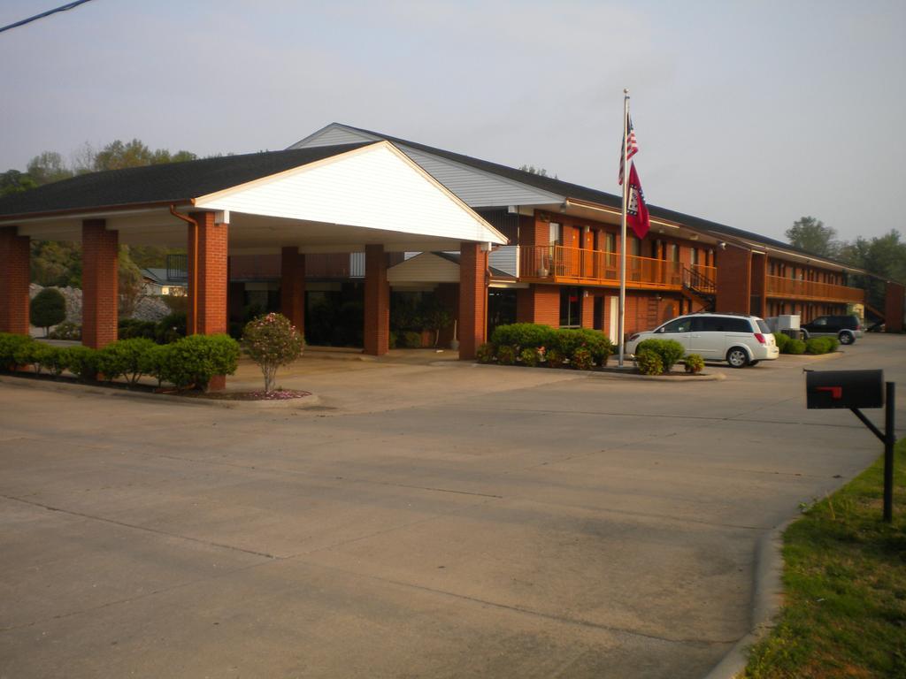 America'S Best Value Inn & Suites Sheridan Екстер'єр фото